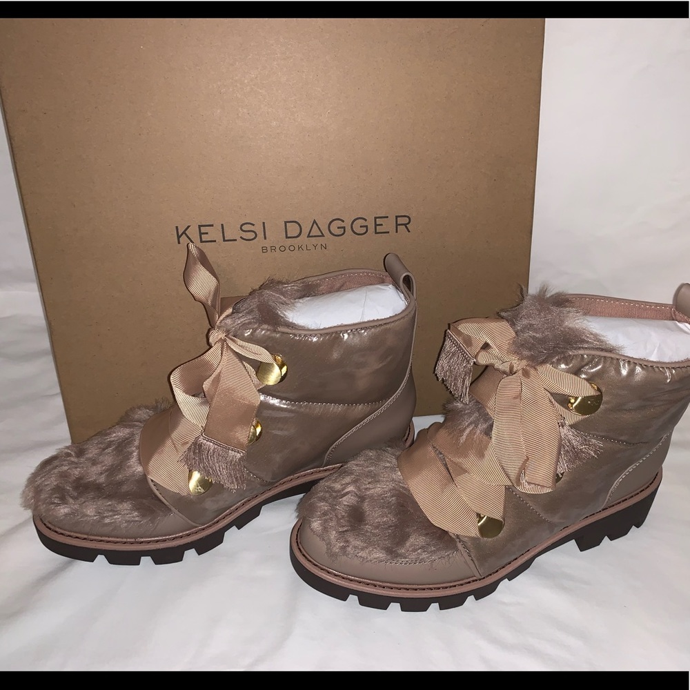 Fax fur champagne boots